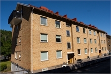 Image missing alt text